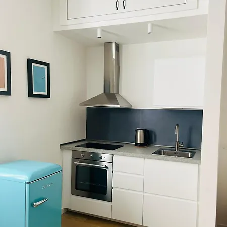 Lomat Apartment-2